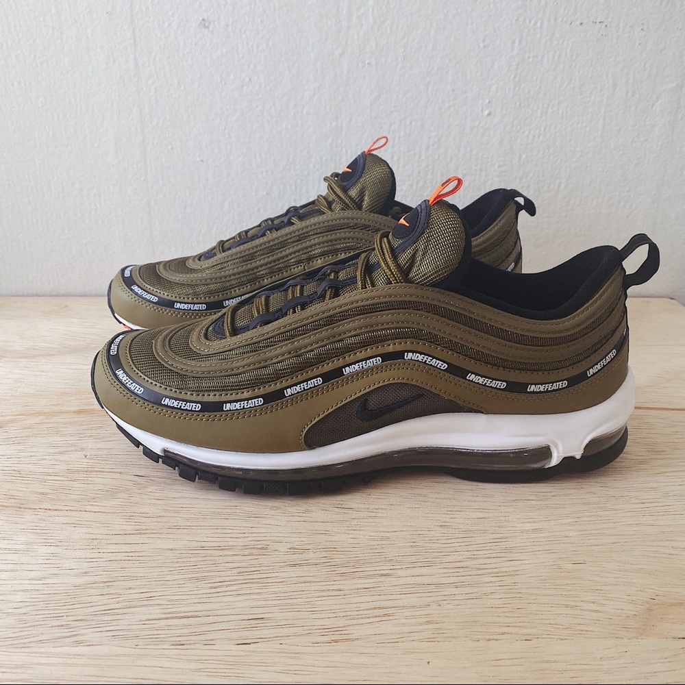 SOLD Nike x Undefeated Air Max 97